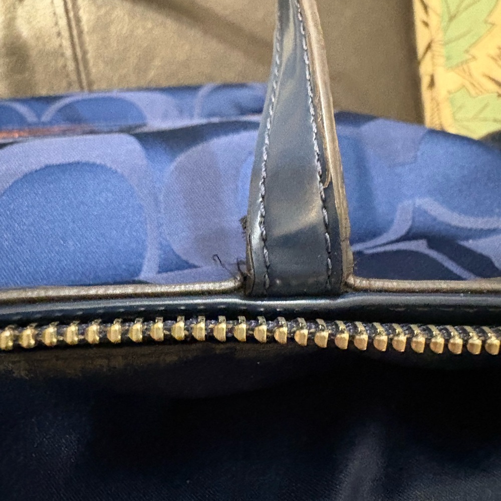 Coach Signature Stripe Sequin Tote Navy Blue Burgundy Patent Trim (F17574) - Picture 9 of 13